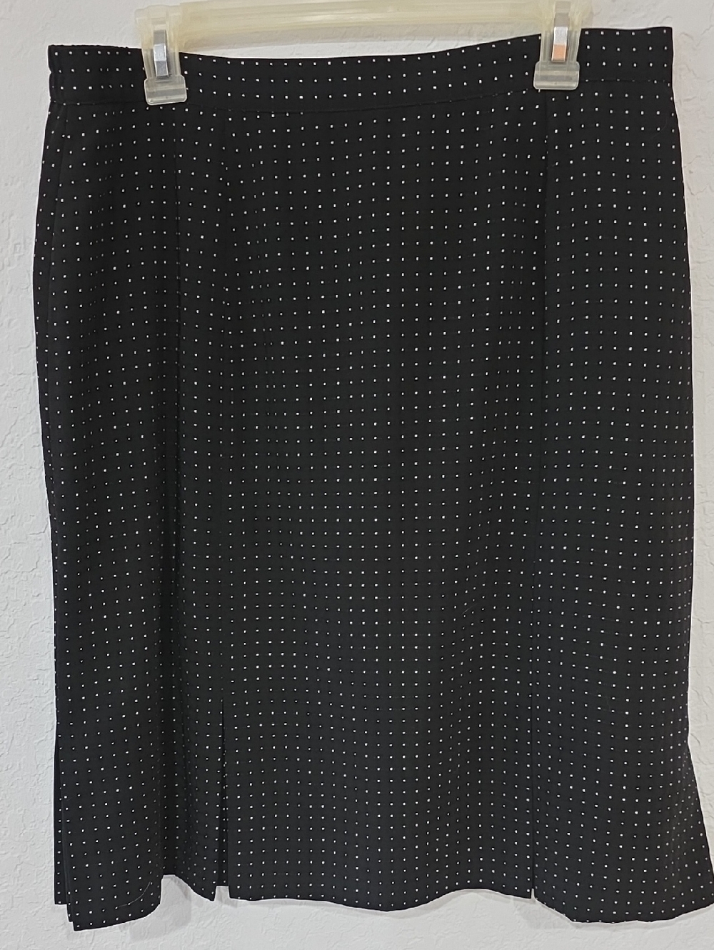 Sag Harbor Black Midi Skirt with White Microdots Size 14